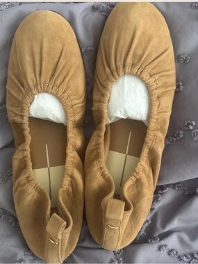 Dolce Vita Tan Suede Ballet Flats